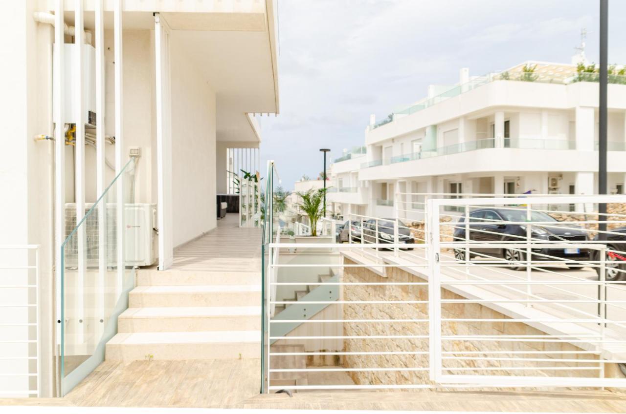 Apulialux Seaview Prestige Apt / Jacuzzi + Parking Apartment Polignano a Mare Exterior photo